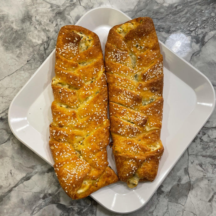 Cheese Boureg / Stromboli