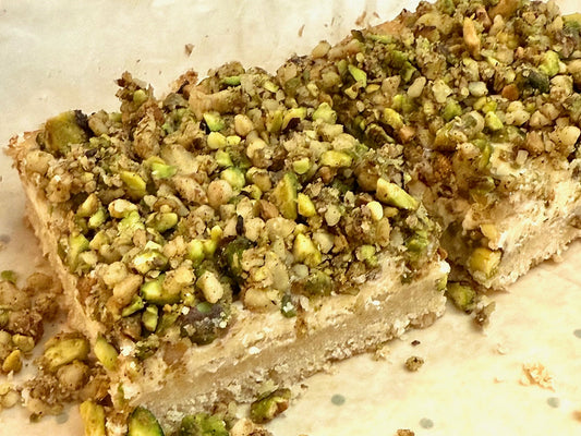 Keto Baklava Cheesecake